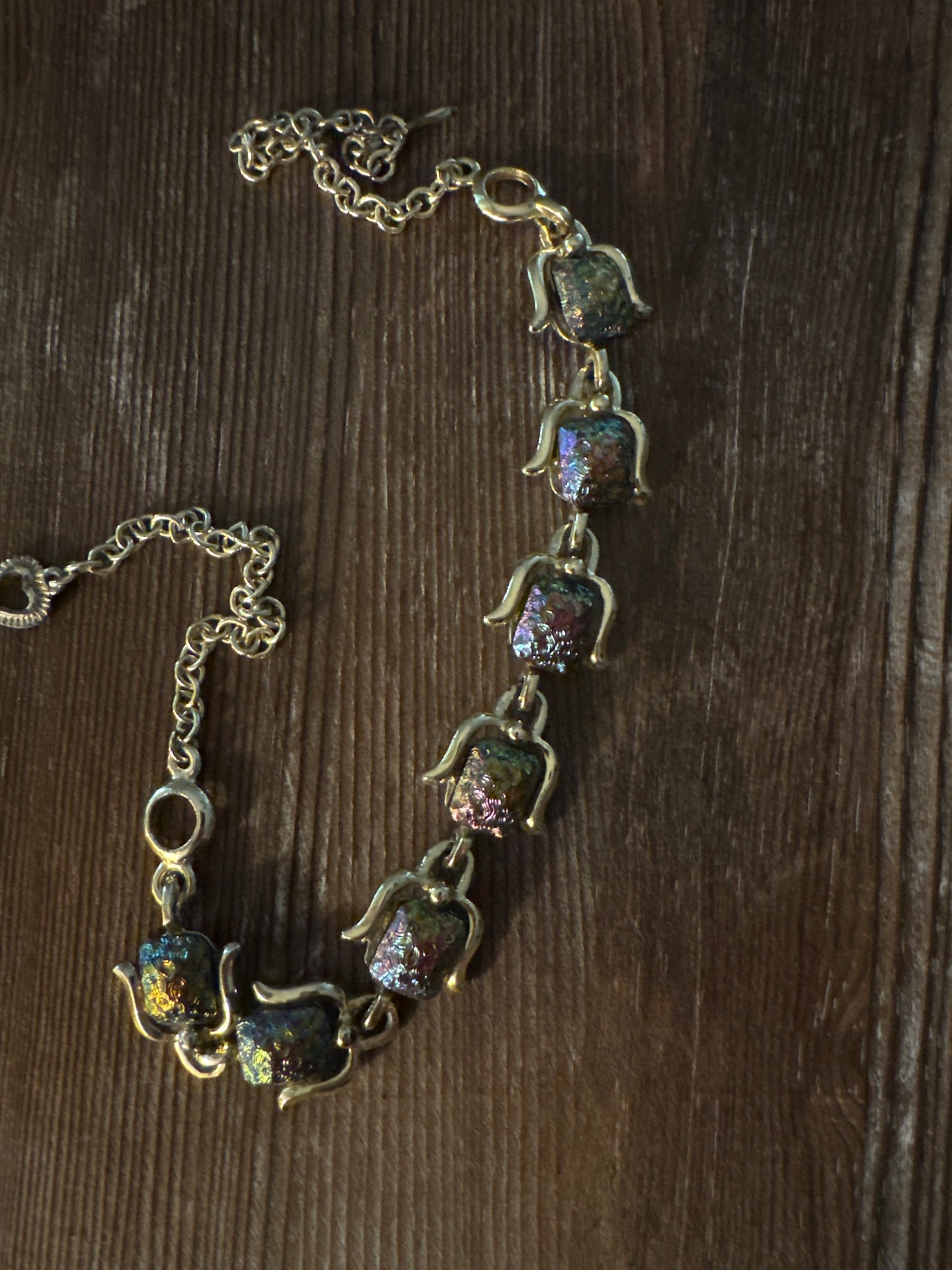 Iridescent Vintage Choker Thermoset Necklace