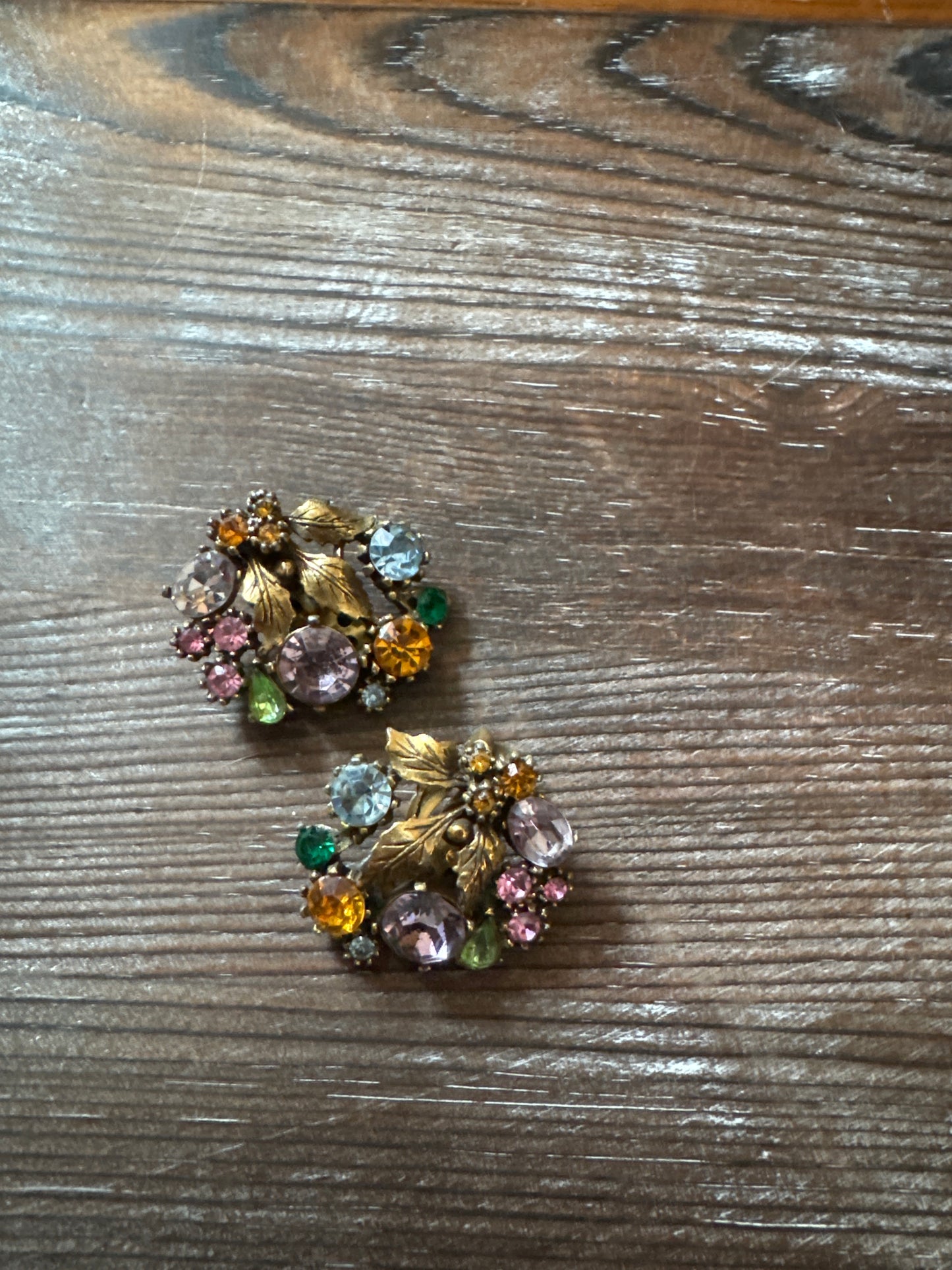 Vintage Lisner Clip Earrings