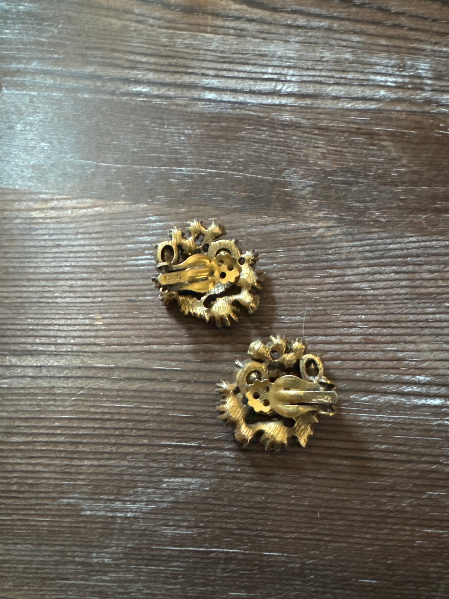 Vintage Lisner Clip Earrings