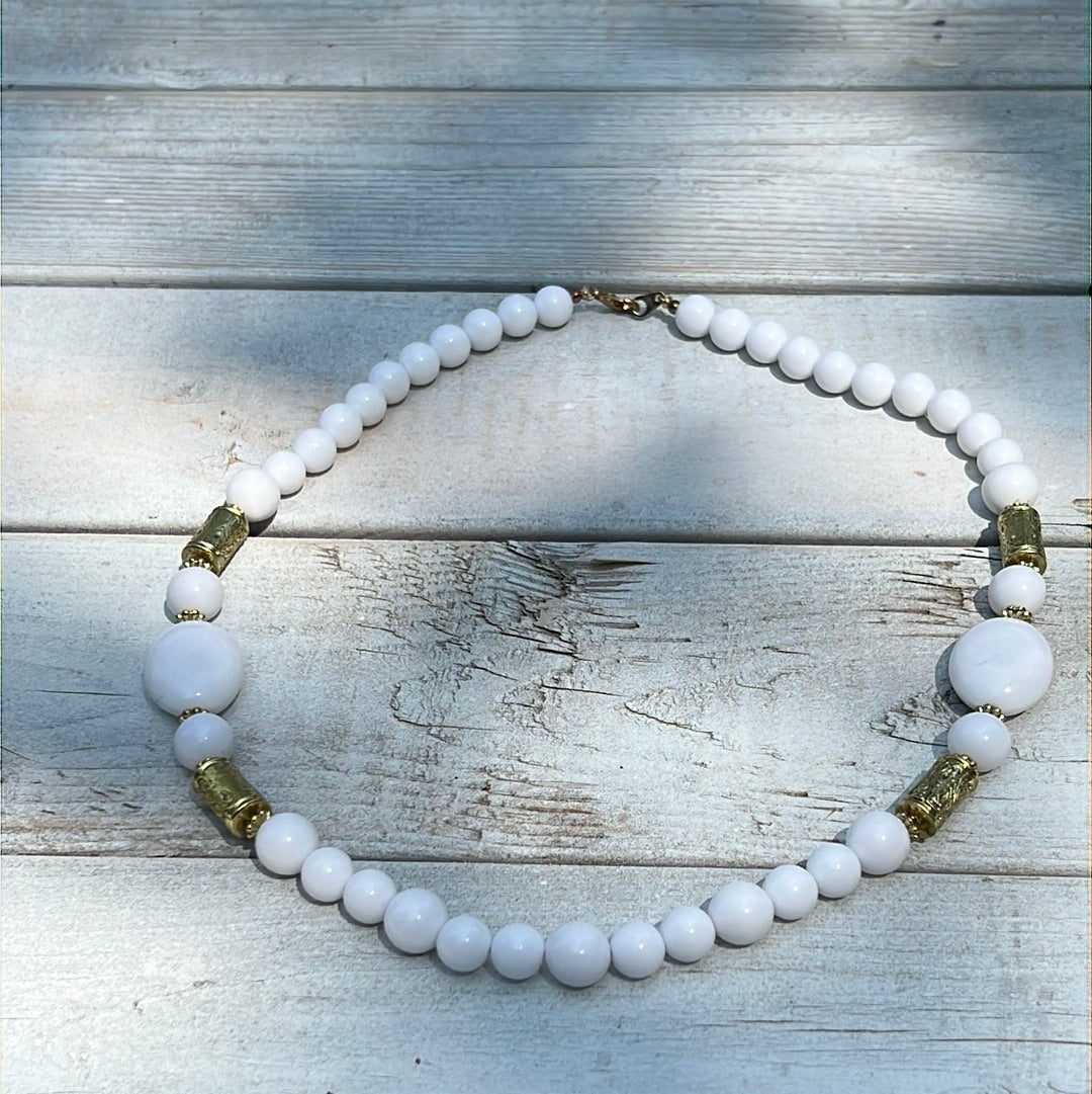 Vintage White Beaded Necklace