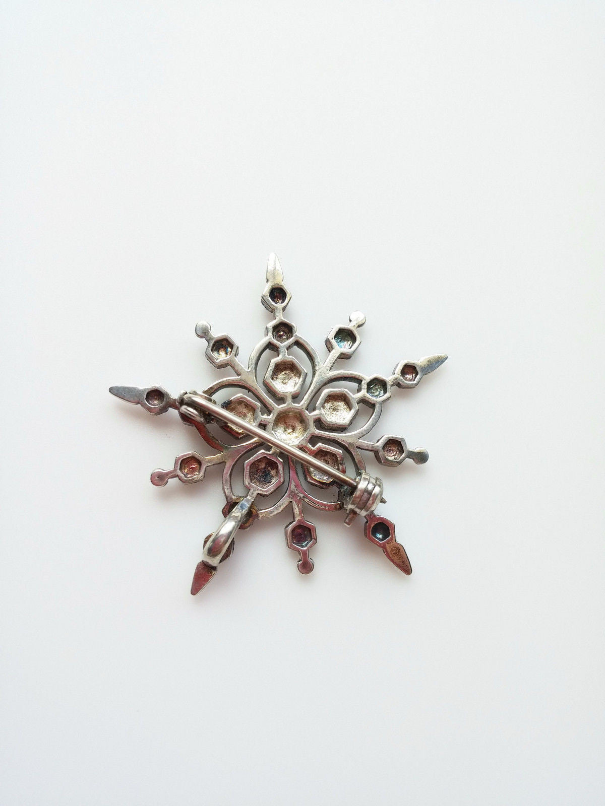 Vintage 50s 60s Snowflake Starburst Pendant Brooch Silver Tone - Dirty 30 Vintage | Vintage Clothing, Vintage Jewelry, Vintage Accessories