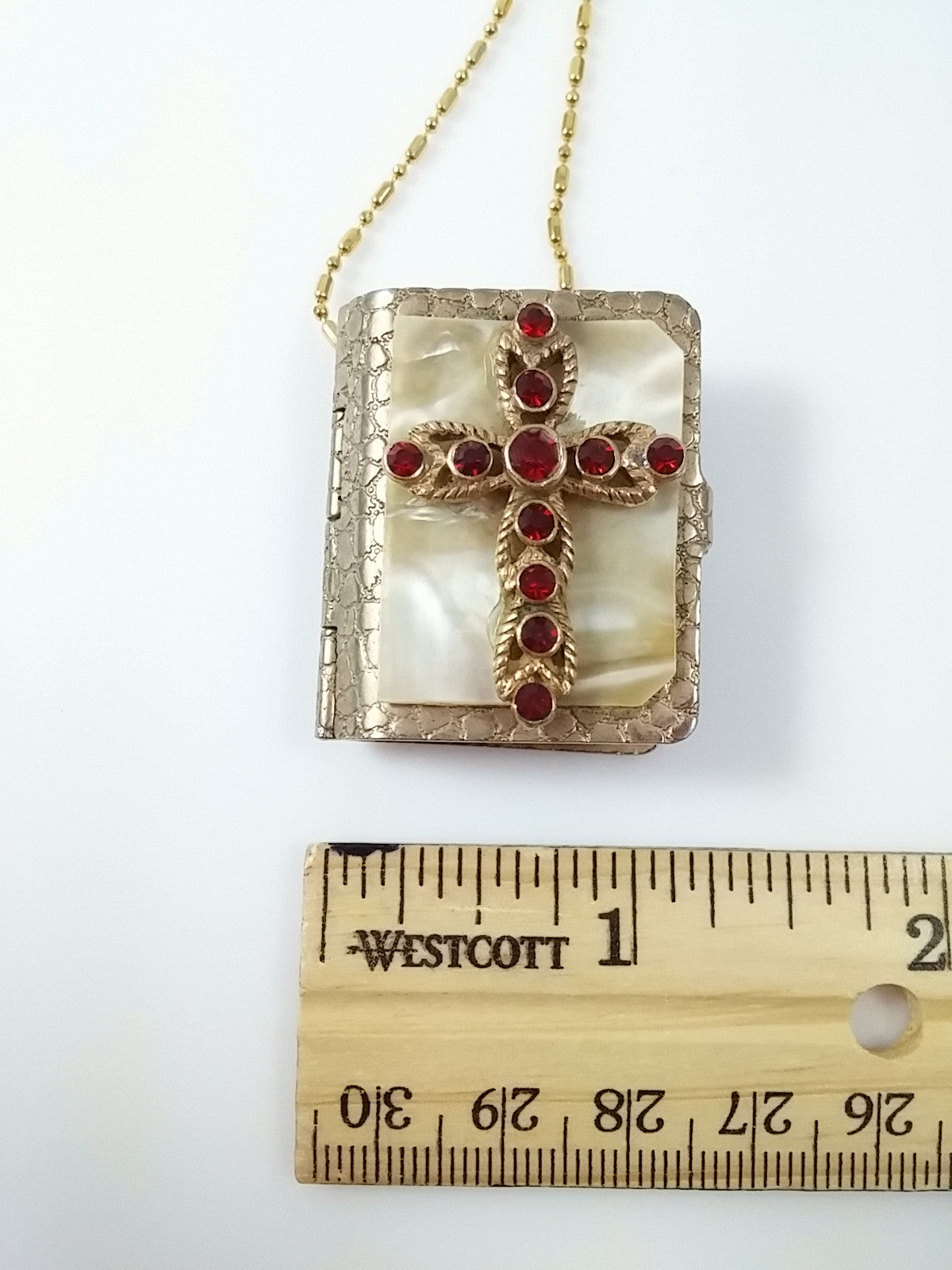 Vintage Bible Religous Book Pendant w/ 10 Commandment Pages - Dirty 30 Vintage | Vintage Clothing, Vintage Jewelry, Vintage Accessories